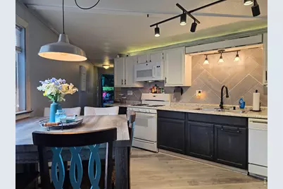 210 Oak St, Log Lane Village, CO 80705 - Photo 9