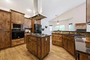1925 Massachusetts St, Loveland, CO 80538 - Photo 13