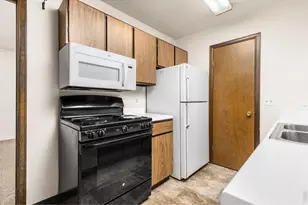 1305 Kirkwood Dr, Fort Collins, CO 80525 - Photo 9