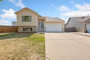 2812 Arbor Ave, Greeley, CO 80631 - Photo 1