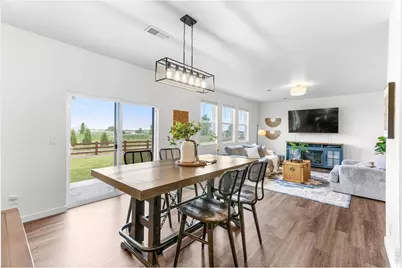 6087 Holstein Dr, Fort Collins, CO 80528 - Photo 11