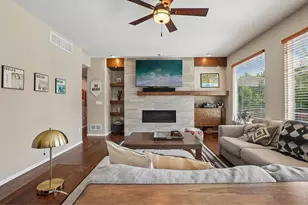 1614 Hallet Peak Dr, Longmont, CO 80503 - Photo 9