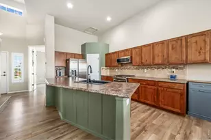1043 Highline Ct, Loveland, CO 80538 - Photo 9