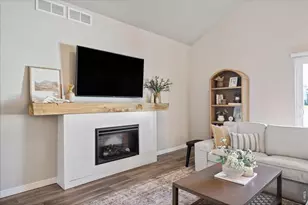 1840 Holloway Dr, Windsor, CO 80550 - Photo 7