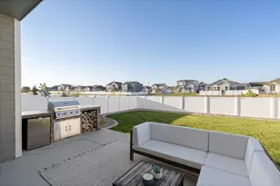 1840 Holloway Dr, Windsor, CO 80550 - Photo 39