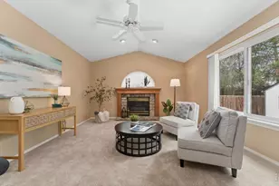 621 Rider Ridge Dr, Longmont, CO 80504 - Photo 5
