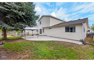 1155 Trout Creek Cir, Longmont, CO 80504 - Photo 21