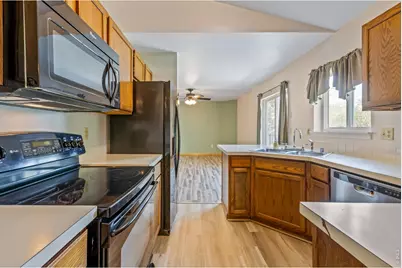 742 Lilac Dr, Windsor, CO 80550 - Photo 5