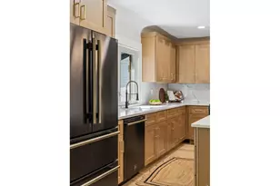 2260 Leyden St, Denver, CO 80207 - Photo 7