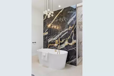 2260 Leyden St, Denver, CO 80207 - Photo 17