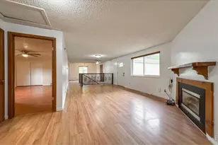 1739 Shavano St, Longmont, CO 80504 - Photo 7