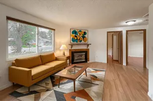 1739 Shavano St, Longmont, CO 80504 - Photo 3