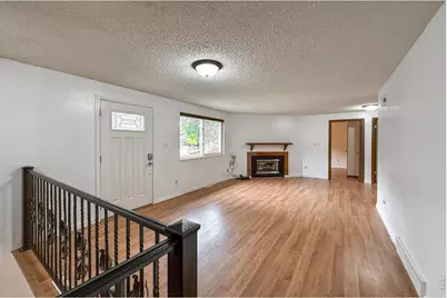 1739 Shavano St, Longmont, CO 80504 - Photo 5