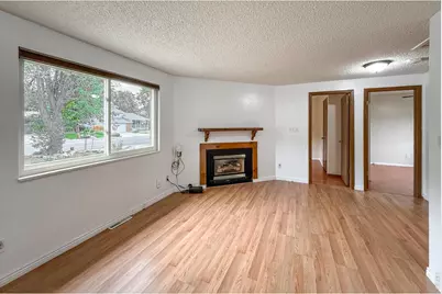1739 Shavano St, Longmont, CO 80504 - Photo 5