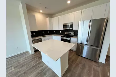 4029 Hewlett St, Evans, CO 80620 - Photo 3