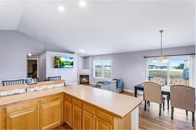 3810 Dove Ln, Evans, CO 80620 - Photo 15