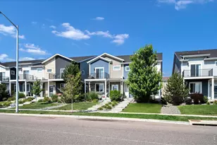 1083 Mountain Dr, Longmont, CO 80503 - Photo 1