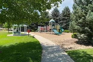 604 Barberry Dr, Longmont, CO 80503 - Photo 21