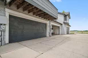 604 Barberry Dr, Longmont, CO 80503 - Photo 19
