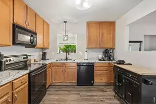8325 Mummy Range Dr, Fort Collins, CO 80528 - Photo 7