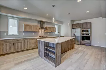 822 Cherokee Dr, Fort Collins, CO 80525 - Photo 9