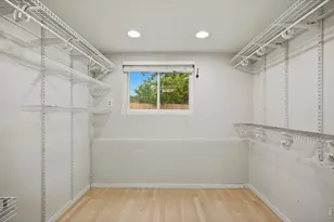 501 E 40th St, Loveland, CO 80538 - Photo 25
