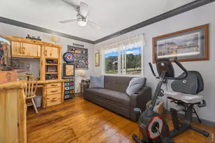 715 Ponderosa Ln, Estes Park, CO 80517 - Photo 29