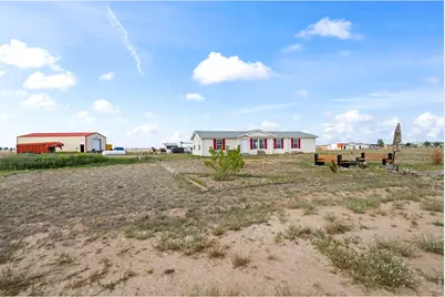 42605 E 112th Ave, Bennett, CO 80102 - Photo 3