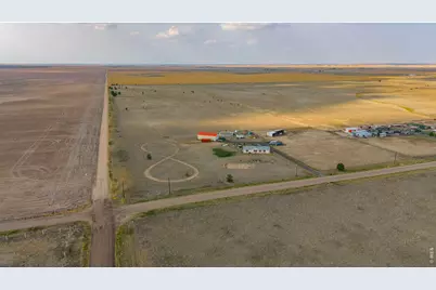42605 E 112th Ave, Bennett, CO 80102 - Photo 23