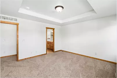 655 S Mountain View Dr, Eaton, CO 80615 - Photo 25