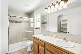 655 S Mountain View Dr, Eaton, CO 80615 - Photo 21