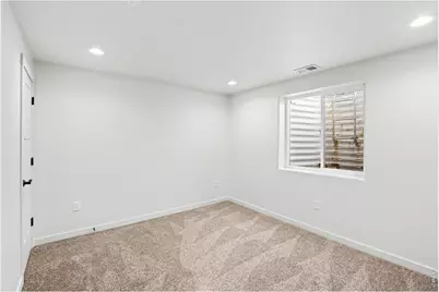 655 S Mountain View Dr, Eaton, CO 80615 - Photo 37