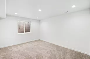 655 S Mountain View Dr, Eaton, CO 80615 - Photo 35