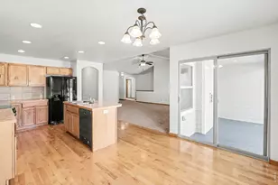 655 S Mountain View Dr, Eaton, CO 80615 - Photo 13