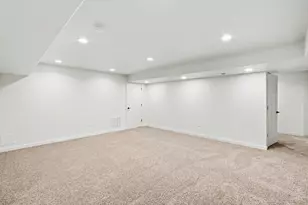 655 S Mountain View Dr, Eaton, CO 80615 - Photo 31