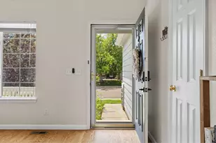 9712 Queenscliffe Dr, Highlands Ranch, CO 80130 - Photo 5