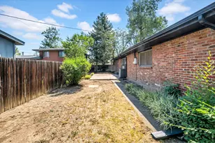 905 W 3rd Ave, Broomfield, CO 80020 - Photo 33