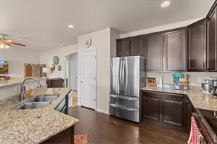 562 Dakota Ct, Windsor, CO 80550 - Photo 5