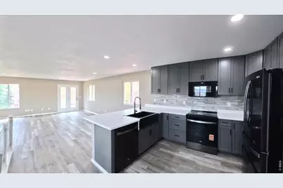 4105 Ann St, Fort Collins, CO 80526 - Photo 11