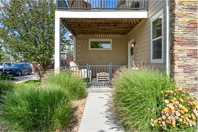 813 Grandview Mdws Dr, Longmont, CO 80503 - Photo 3