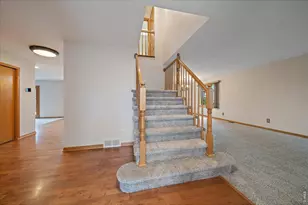 2428 Maplewood Cir W, Longmont, CO 80503 - Photo 15