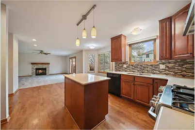 2428 Maplewood Cir W, Longmont, CO 80503 - Photo 3