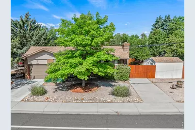 1429 Lashley St, Longmont, CO 80504 - Photo 3