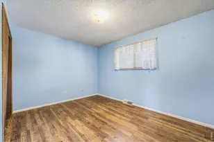 1429 Lashley St, Longmont, CO 80504 - Photo 15
