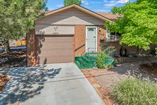 1429 Lashley St, Longmont, CO 80504 - Photo 7