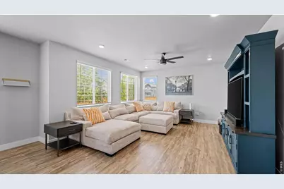 6205 Sherwood Ave, Frederick, CO 80504 - Photo 15