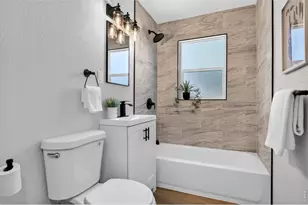 835 Lansing St, Aurora, CO 80010 - Photo 3
