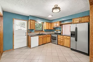 1320 Garden Cir, Longmont, CO 80501 - Photo 13