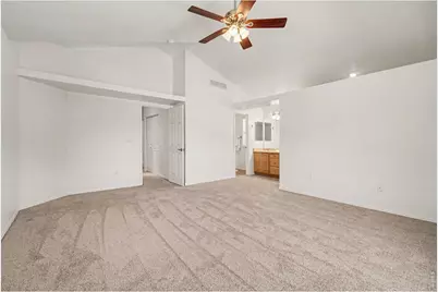 3677 Sunflower Cir, Longmont, CO 80503 - Photo 13
