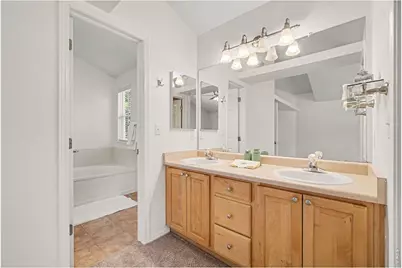 3677 Sunflower Cir, Longmont, CO 80503 - Photo 15